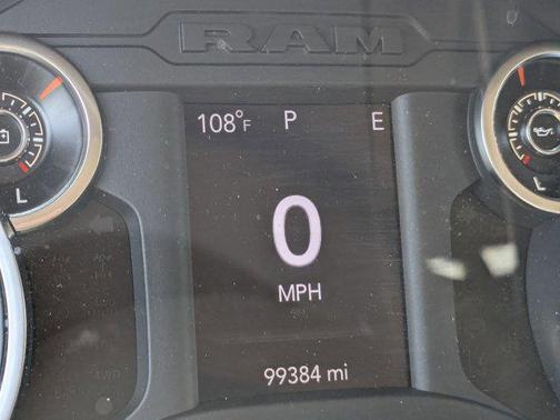 2019 RAM 2500 Tradesman Crew Cab 4x4 8' Box
