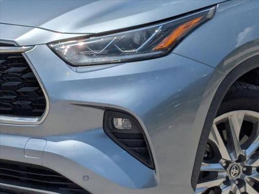 2021 Toyota Highlander Hybrid Limited