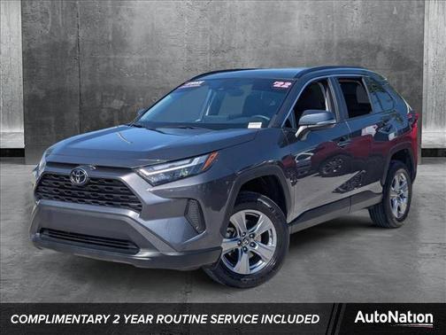 2022 Toyota RAV4 XLE