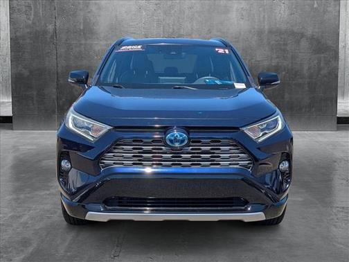 2021 Toyota RAV4 Hybrid SE
