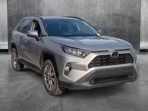 2021 Toyota RAV4 XLE Premium
