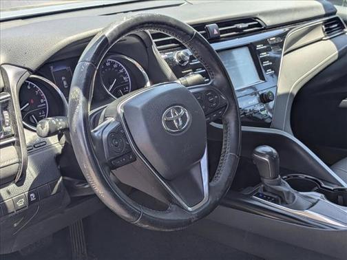 Celestial Silver Metallic 2020 Toyota Camry SE