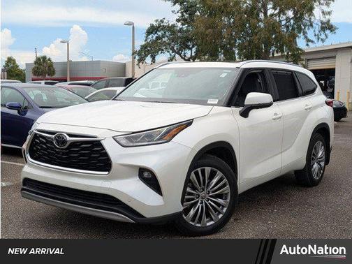 2021 Toyota Highlander Platinum