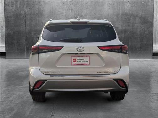 2021 Toyota Highlander Platinum