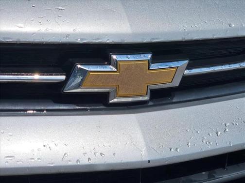 Silver Ice Metallic 2020 Chevrolet Trax LT