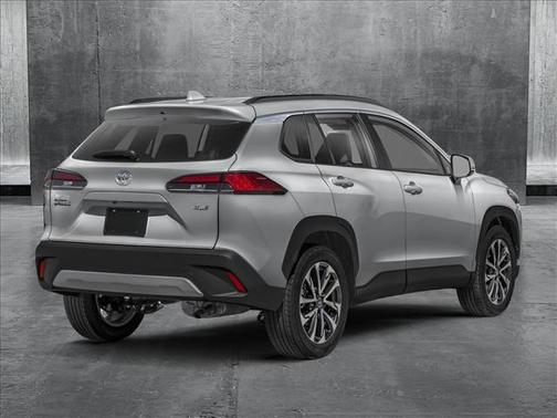 2025 Toyota Corolla Cross XLE
