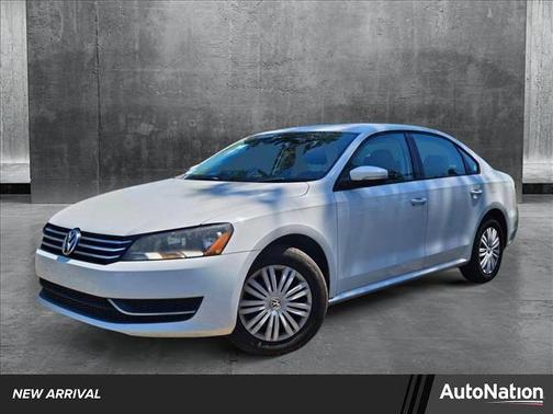 2015 Volkswagen Passat 1.8T S
