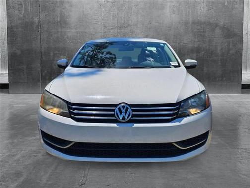 2015 Volkswagen Passat 1.8T S