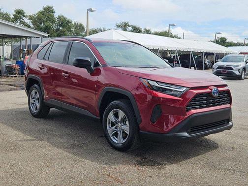 2024 Toyota RAV4 Hybrid LE
