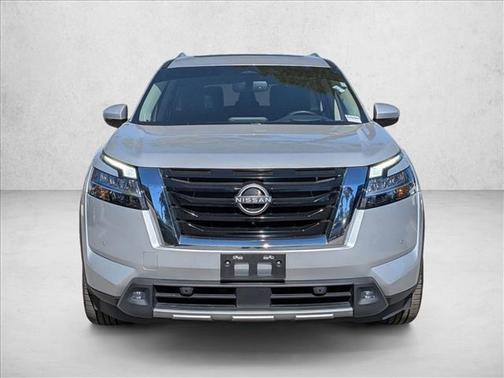 2022 Nissan Pathfinder Platinum 2WD
