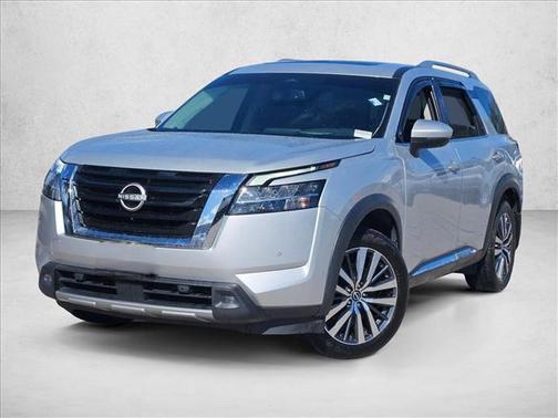 2022 Nissan Pathfinder Platinum 2WD