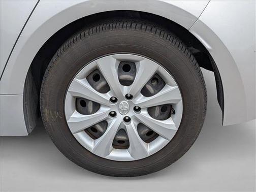 Classic Silver Metallic 2021 Toyota Corolla LE