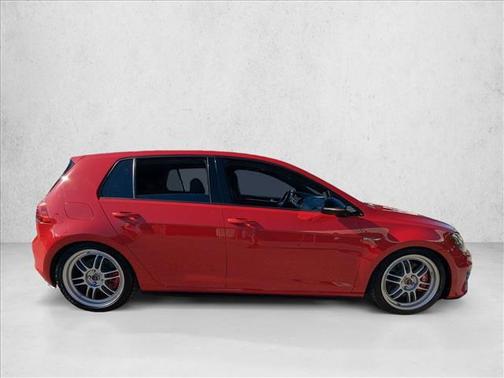 2017 Volkswagen Golf GTI 2.0T S 4-Door