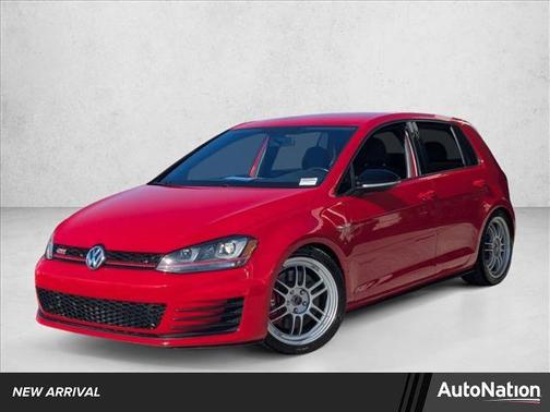 2017 Volkswagen Golf GTI 2.0T S 4-Door