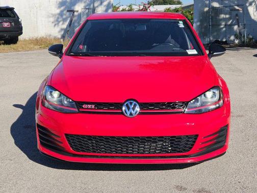 2017 Volkswagen Golf GTI 2.0T S 4-Door