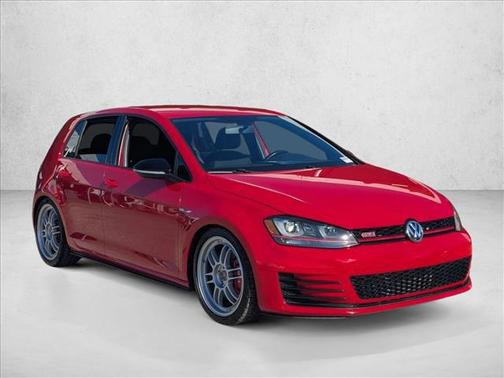 2017 Volkswagen Golf GTI 2.0T S 4-Door