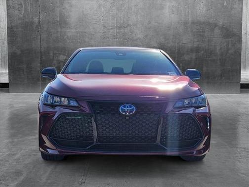 2021 Toyota Avalon Hybrid XSE