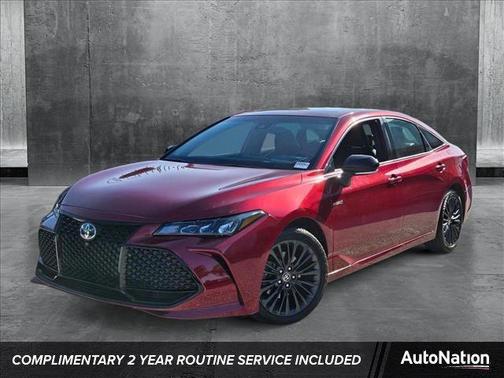2021 Toyota Avalon Hybrid XSE