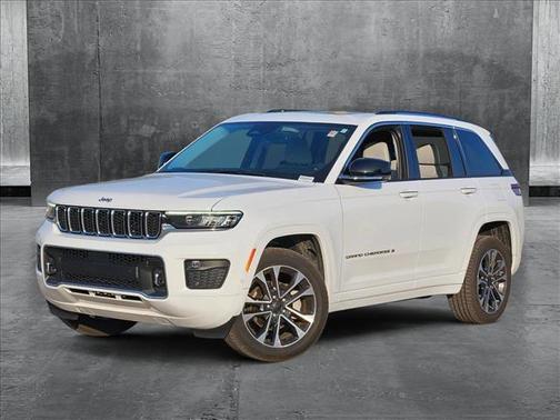 2022 Jeep Grand Cherokee Overland