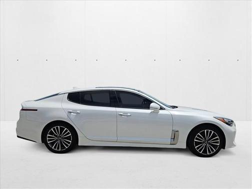 2019 Kia Stinger Base