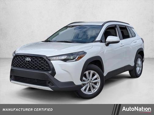 2023 Toyota Corolla Cross LE