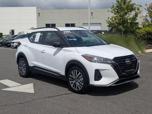 2024 Nissan Kicks SR