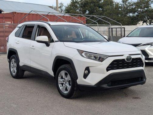 2019 Toyota RAV4 XLE