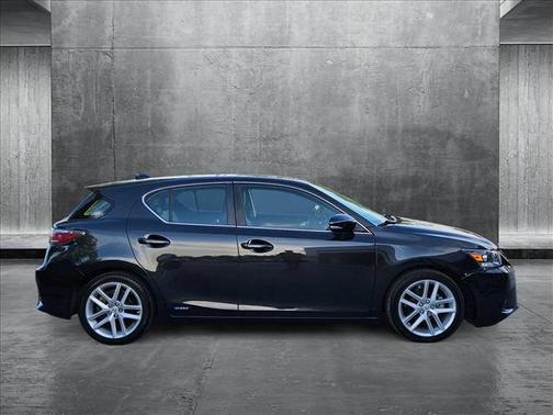 2017 Lexus CT 200h Base
