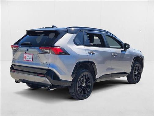 2023 Toyota RAV4 Hybrid SE