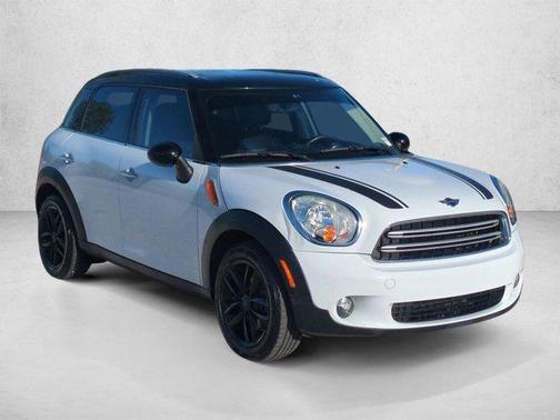 Light White [White] 2016 MINI Countryman Cooper