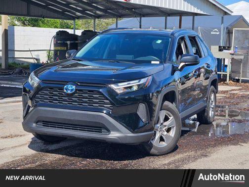 2024 Toyota RAV4 Hybrid LE