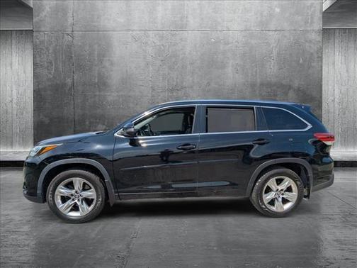 2017 Toyota Highlander Limited