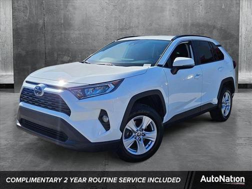 2021 Toyota RAV4 XLE