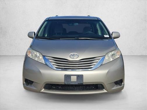 2015 Toyota Sienna LE