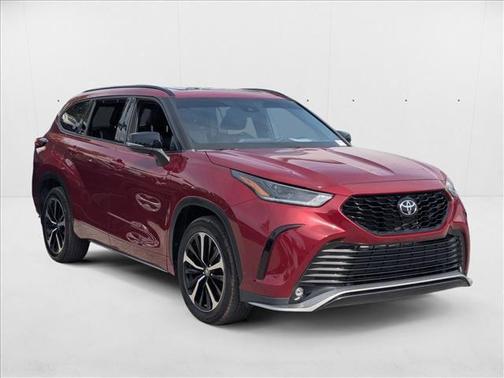 2022 Toyota Highlander XSE