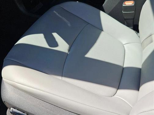 2025 Toyota Sienna XLE 7 Passenger
