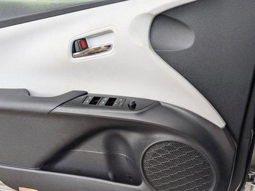 2016 Toyota Prius Two Eco