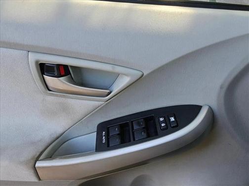 2014 Toyota Prius Three