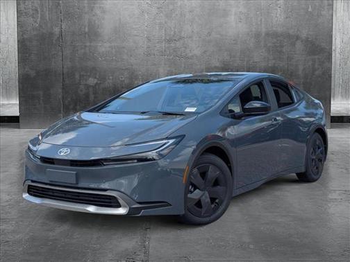 2025 Toyota Prius L