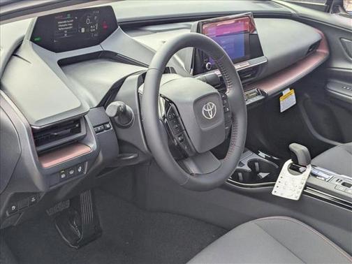 2025 Toyota Prius L