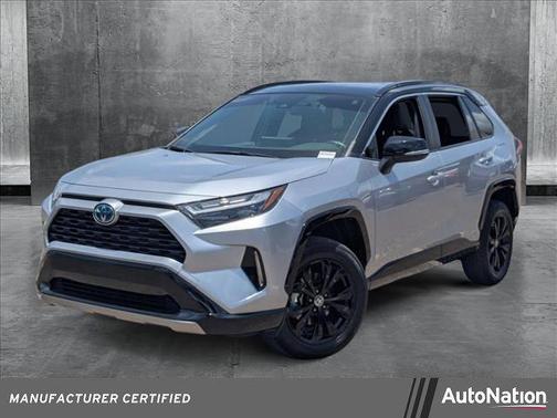 2022 Toyota RAV4 Hybrid SE