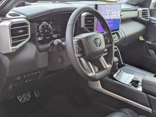 2025 Toyota Tundra Hybrid Platinum
