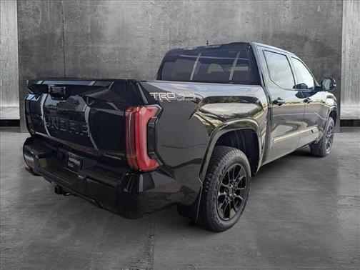 2025 Toyota Tundra Hybrid Platinum