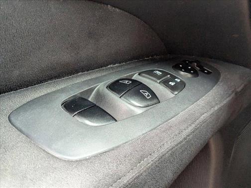 2013 Nissan Pathfinder SV