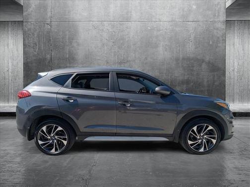 2020 Hyundai TUCSON Sport