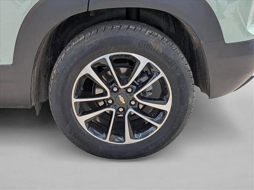 Cacti Green 2025 Chevrolet Trailblazer LT
