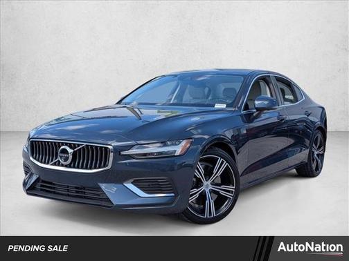 2022 Volvo S60 Recharge Plug-In Hybrid T8 Inscription