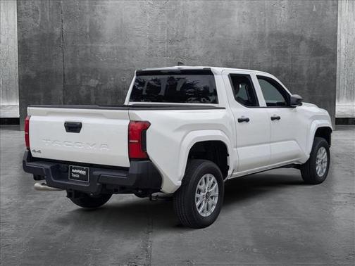 2024 Toyota Tacoma SR