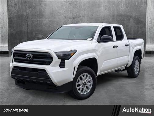 2024 Toyota Tacoma SR