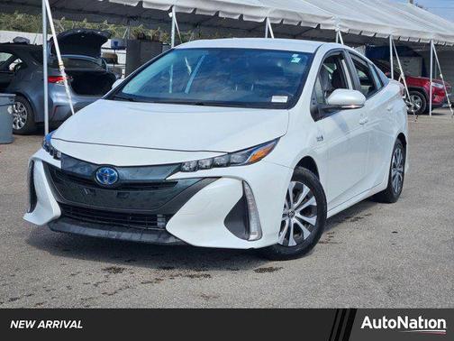 2021 Toyota Prius Prime LE